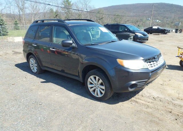 2011 SUBARU Forester