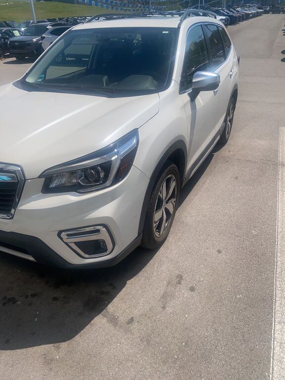 2020 SUBARU Forester