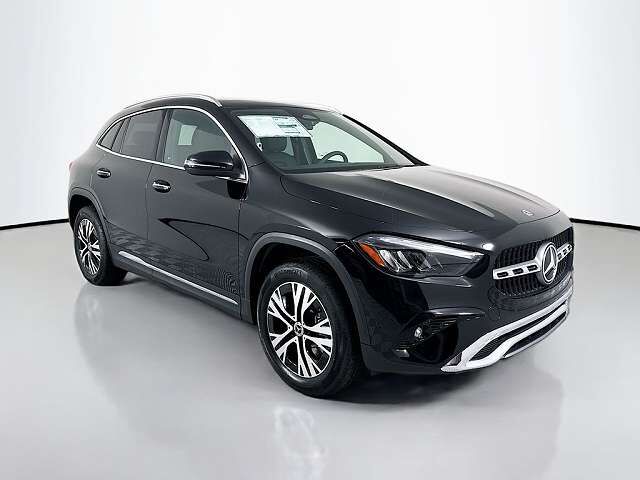 2026 MERCEDES-BENZ GLA-Class