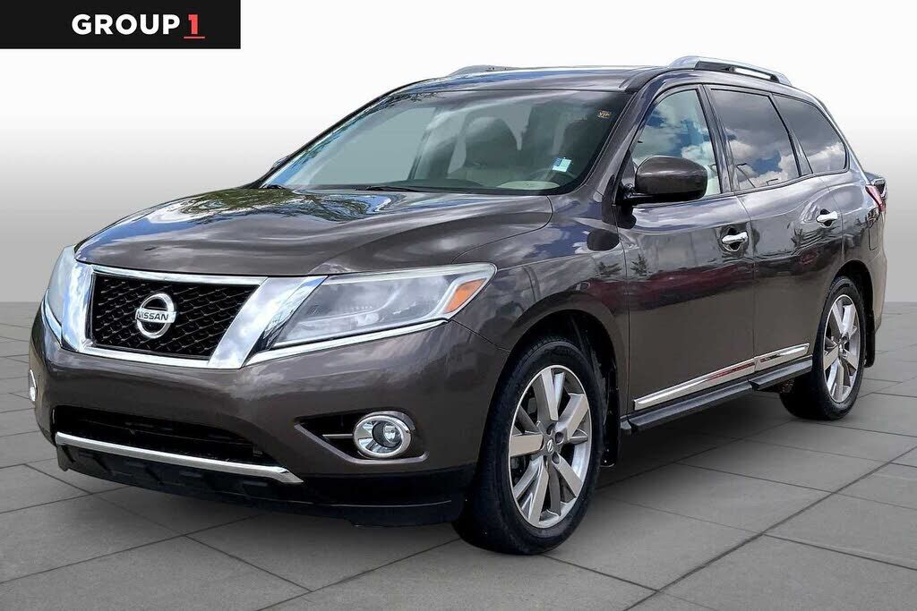 2016 NISSAN Pathfinder