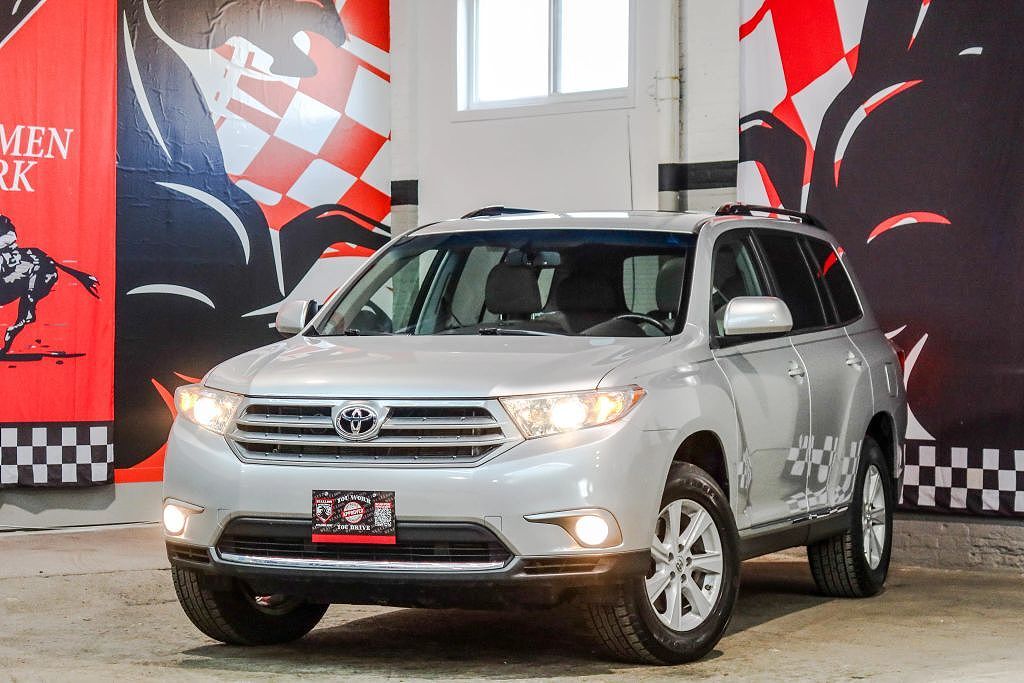 2012 TOYOTA Highlander