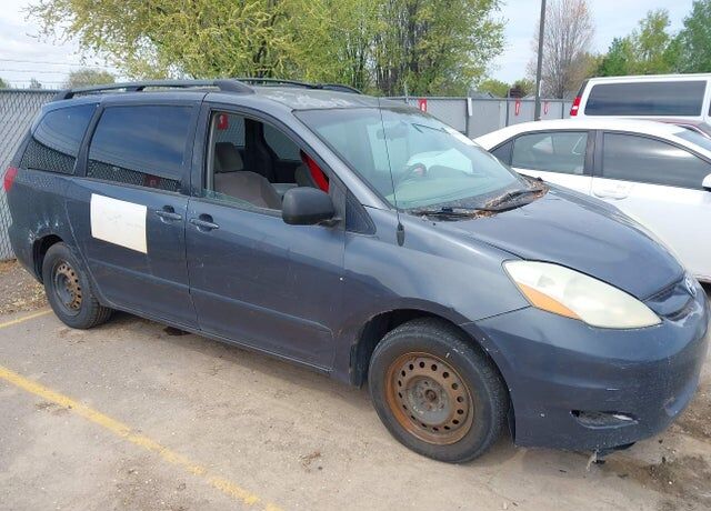 2006 TOYOTA Sienna