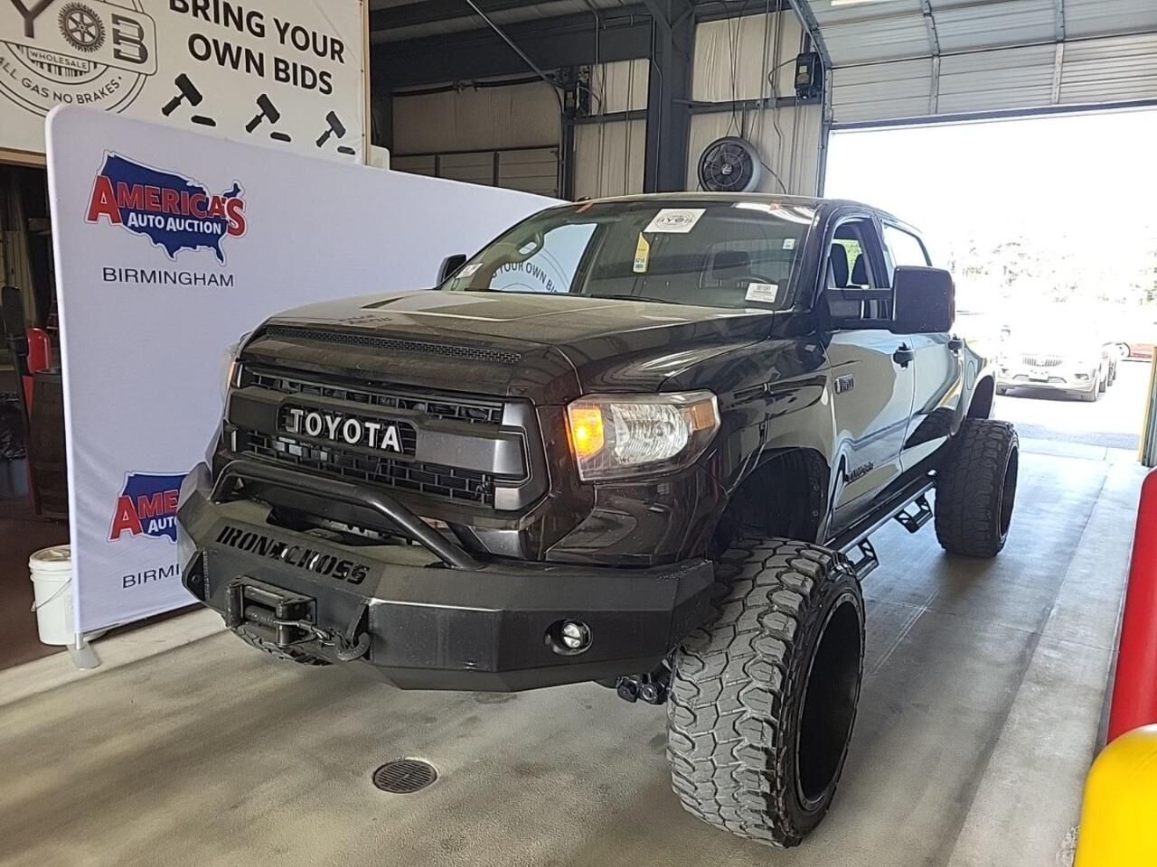 2016 TOYOTA Tundra