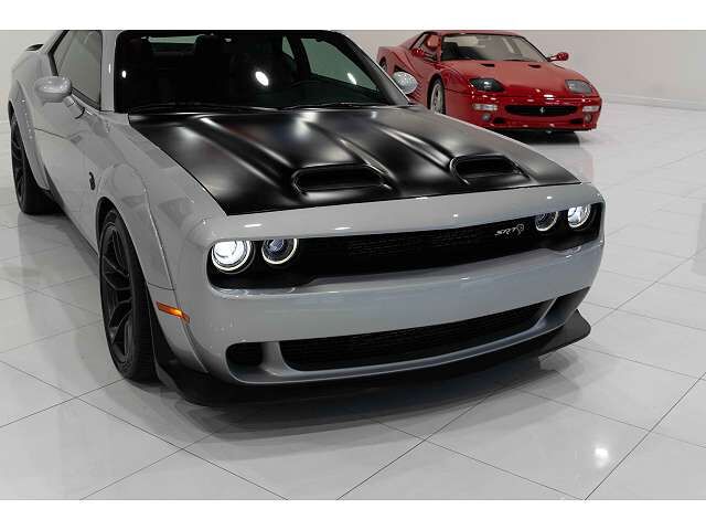 2019 DODGE Challenger