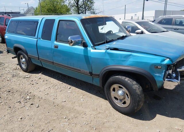 1996 DODGE Dakota