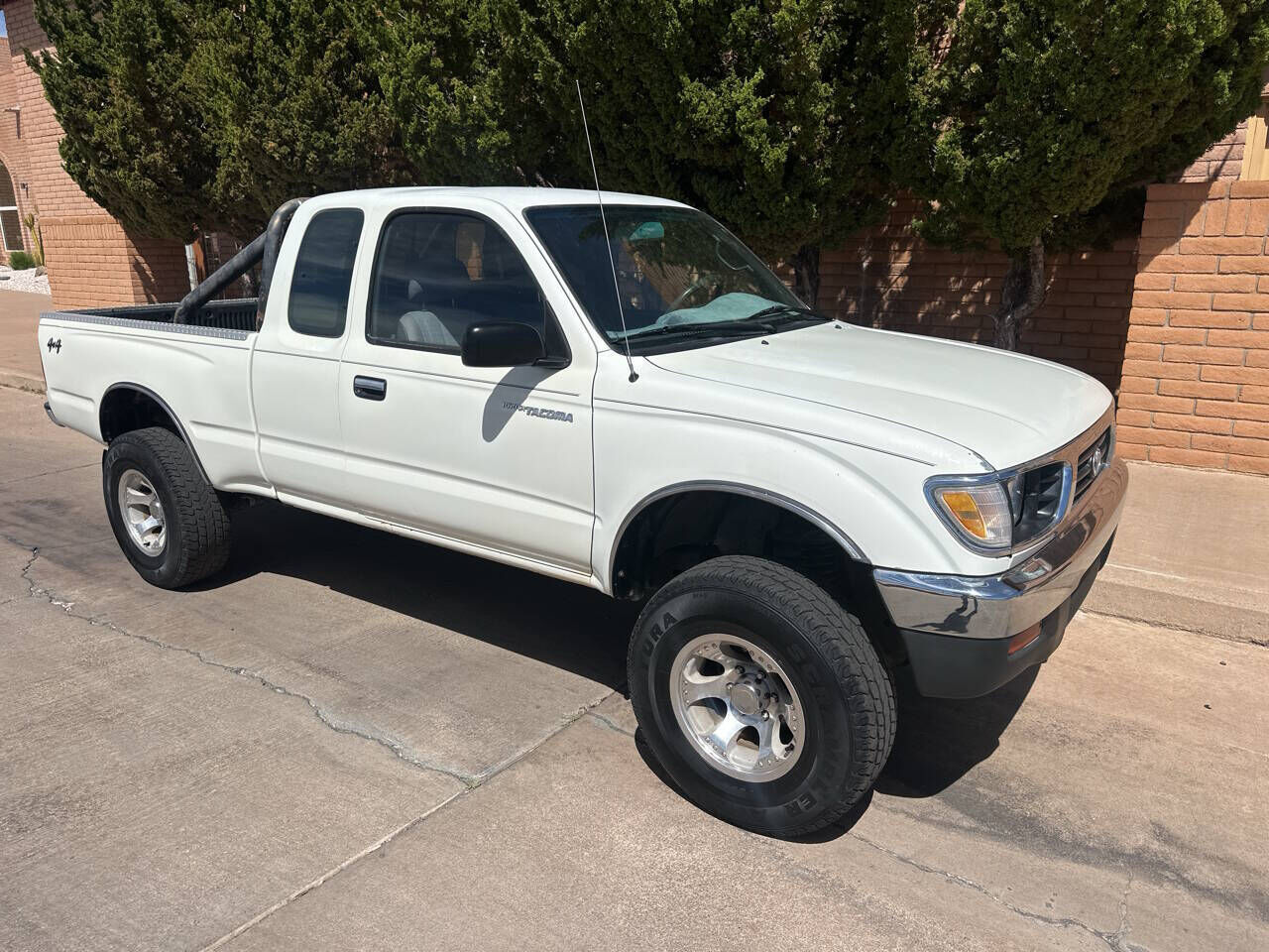 1997 TOYOTA Tacoma