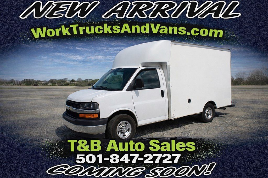 2021 CHEVROLET Express