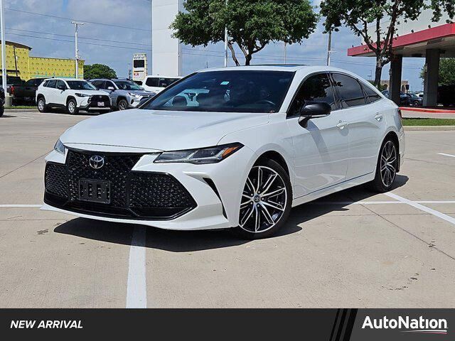 2019 TOYOTA Avalon