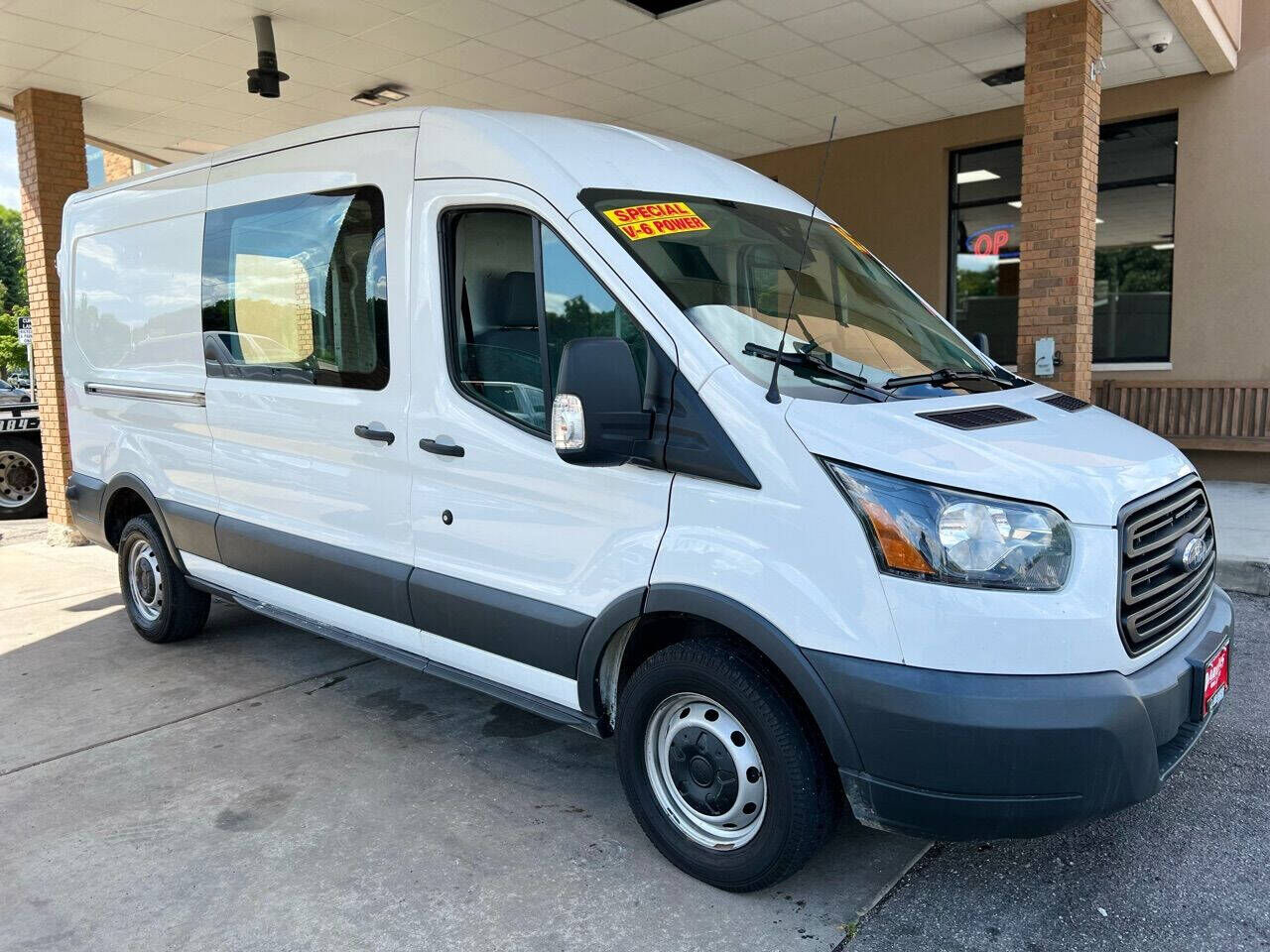 2015 FORD Transit