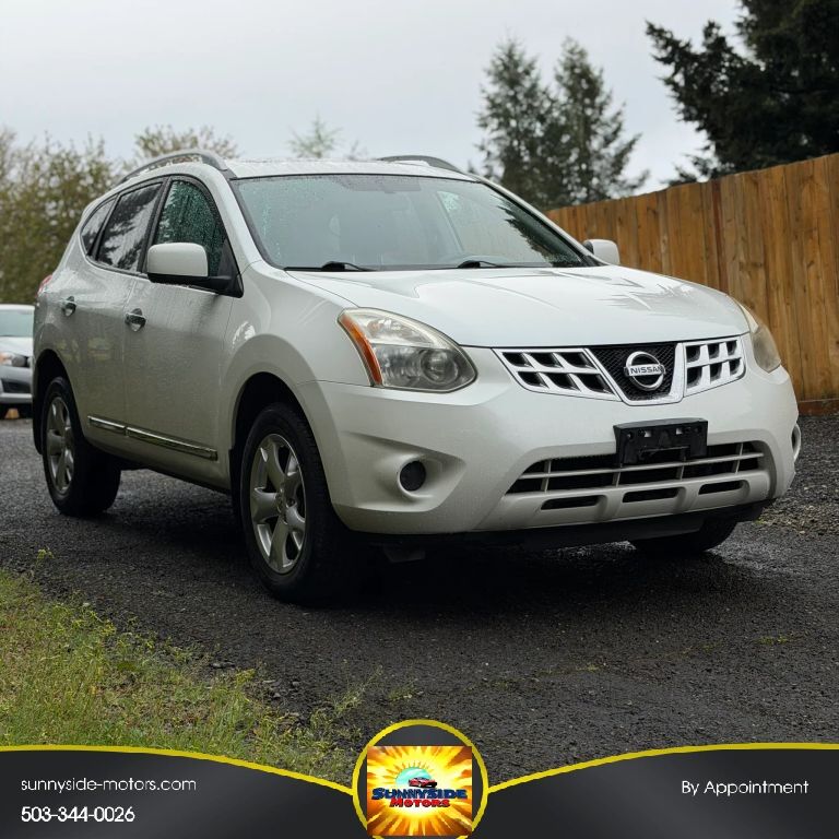 2011 NISSAN Rogue