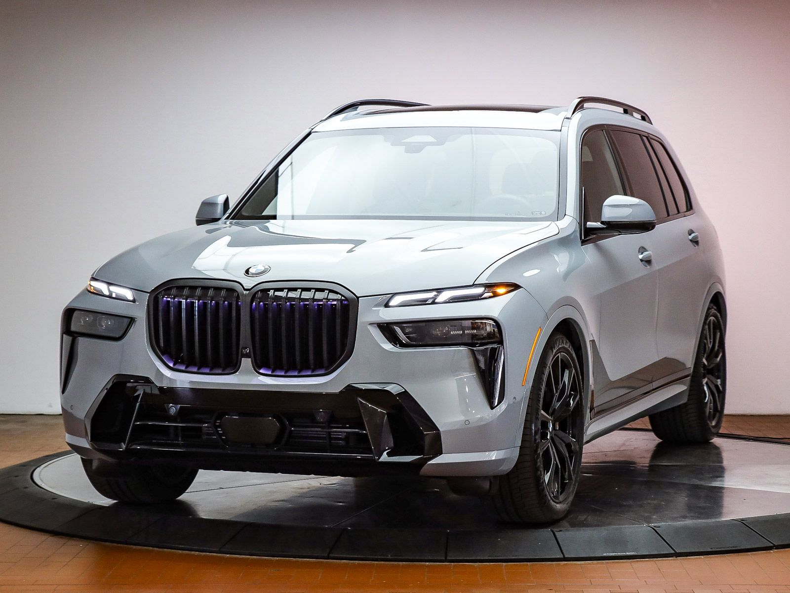 2025 BMW X7