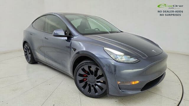 2023 TESLA Model Y
