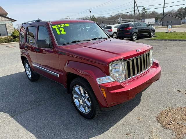 2012 JEEP Liberty