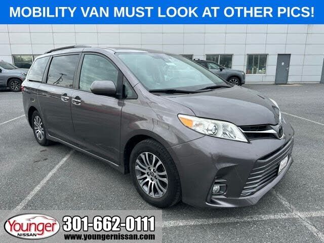2020 TOYOTA Sienna