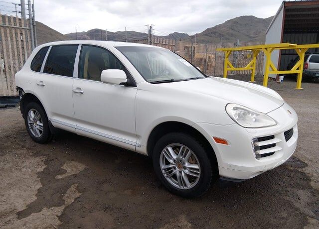 2010 PORSCHE Cayenne