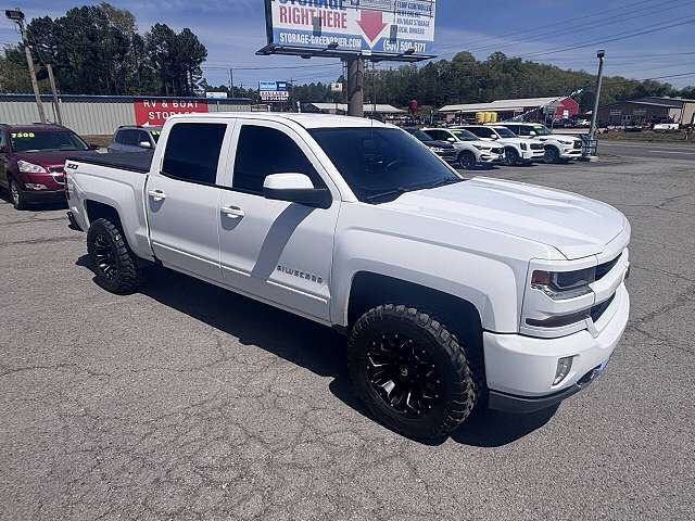 2017 CHEVROLET Silverado