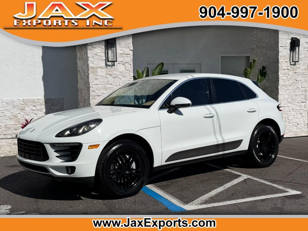 2015 PORSCHE Macan