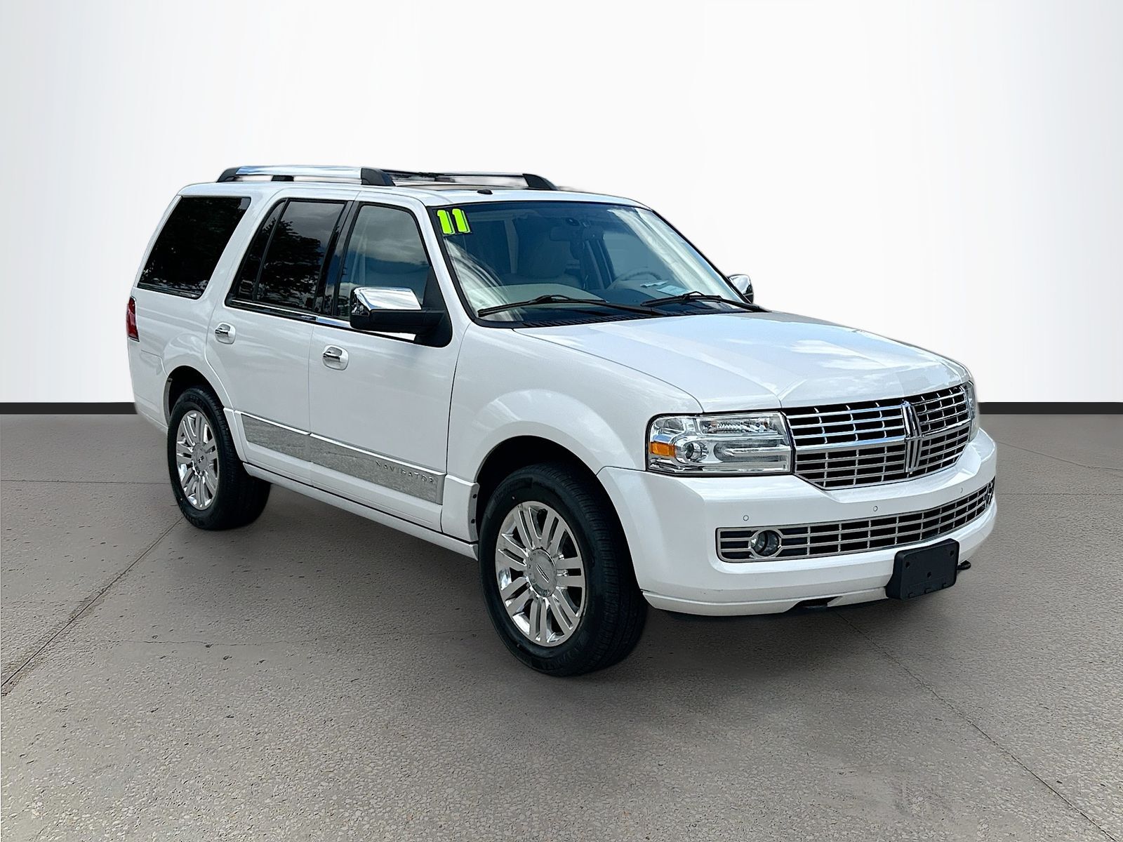 2011 LINCOLN Navigator