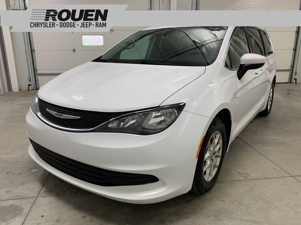 2017 CHRYSLER Pacifica