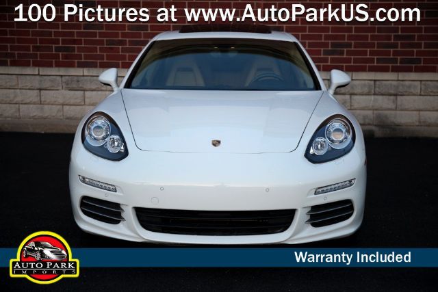 2016 PORSCHE Panamera