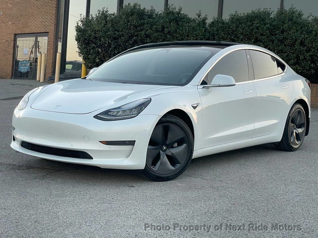 2019 TESLA Model 3