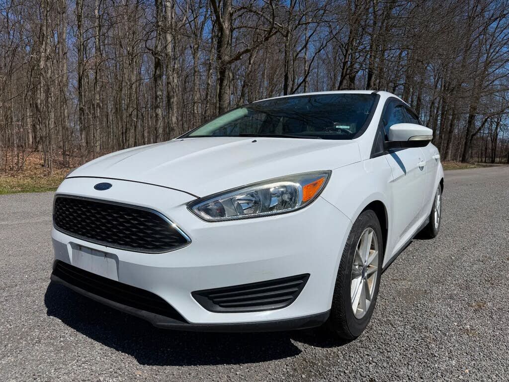 2016 FORD Focus