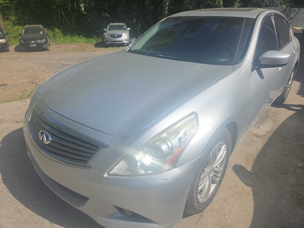 2012 INFINITI G37