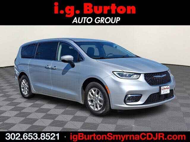 2023 CHRYSLER Pacifica