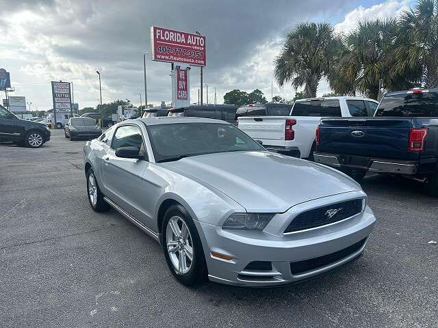 2013 FORD Mustang