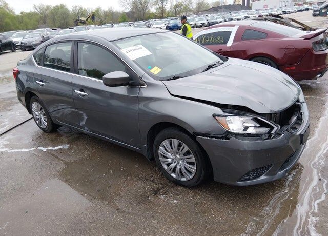 2016 NISSAN Sentra