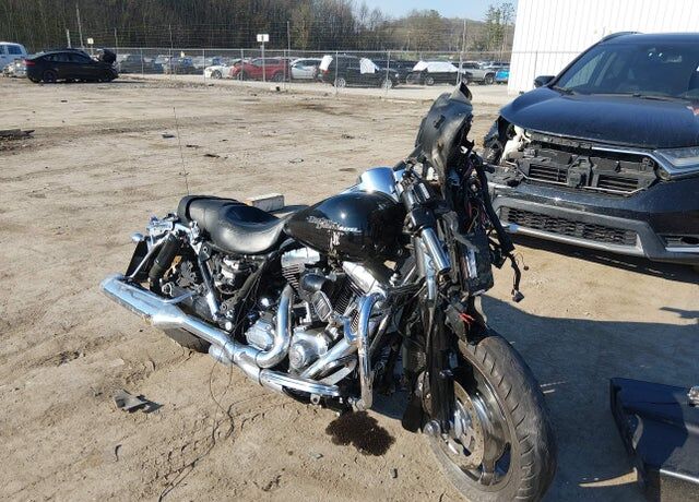 2009 HARLEY DAVIDSON Street Glide
