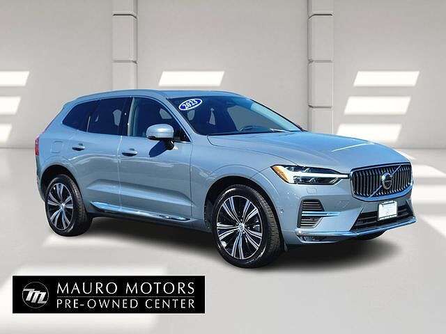 2023 VOLVO XC60