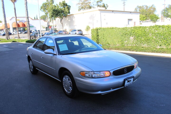 2004 BUICK Century