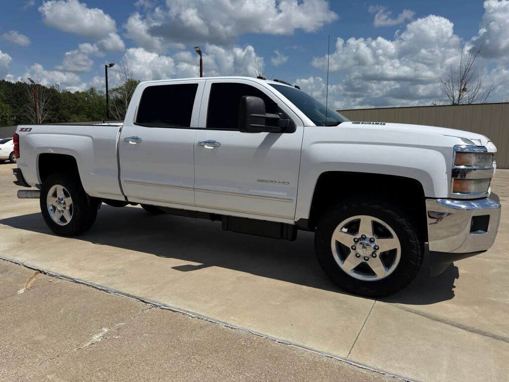 2015 CHEVROLET Silverado