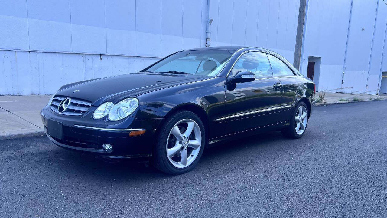 2005 MERCEDES-BENZ CLK-Class