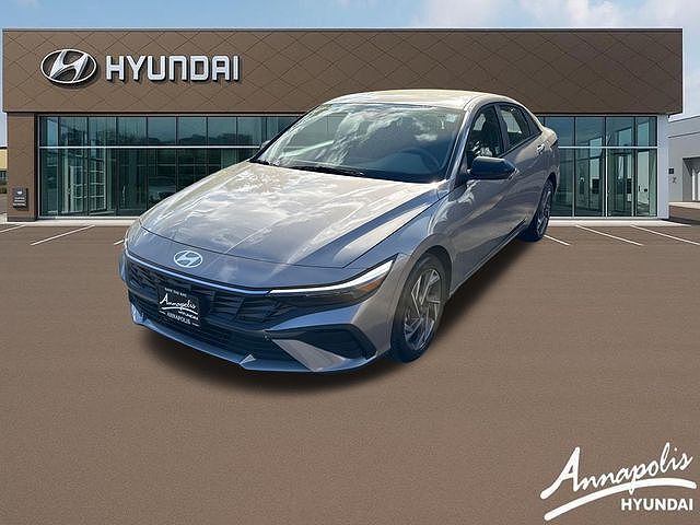 2025 HYUNDAI Elantra