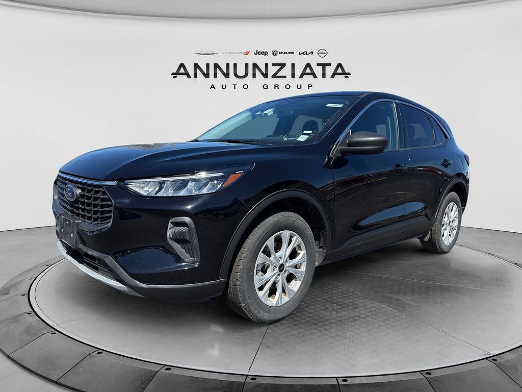 2024 FORD Escape