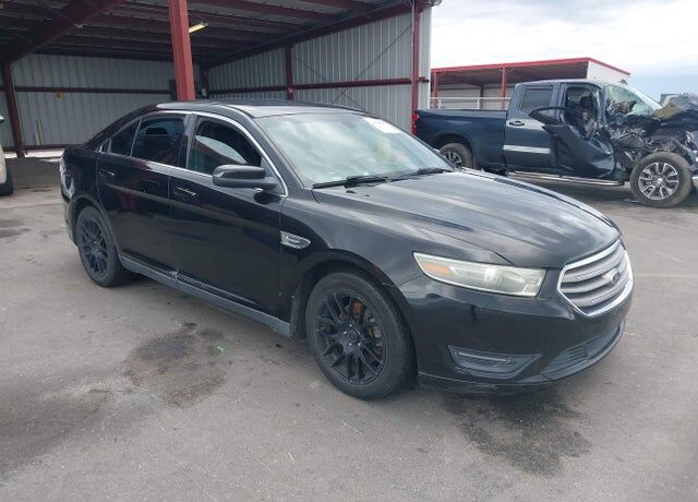 2013 FORD Taurus