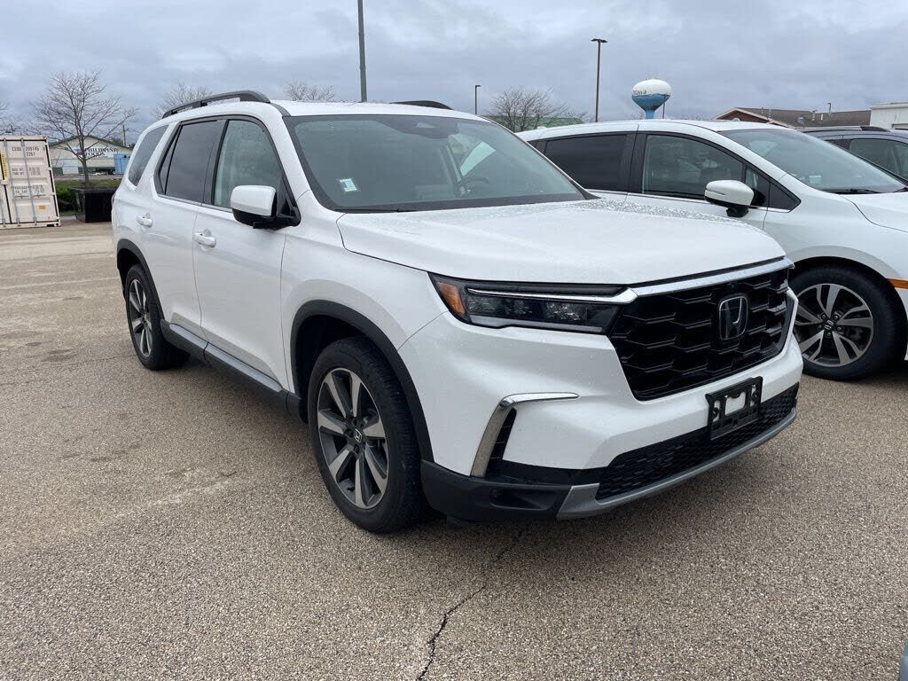 2023 HONDA Pilot