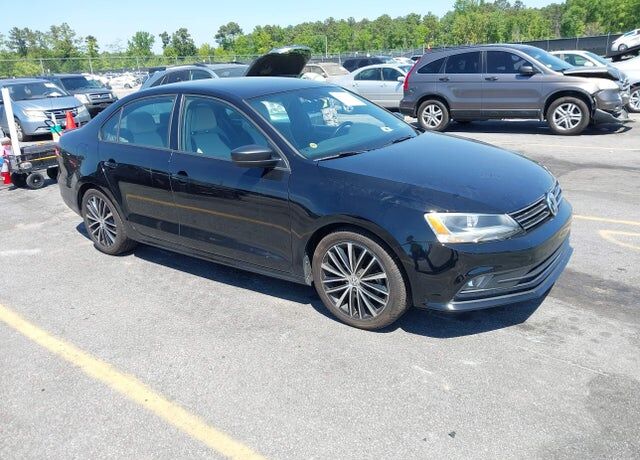 2016 VOLKSWAGEN Jetta