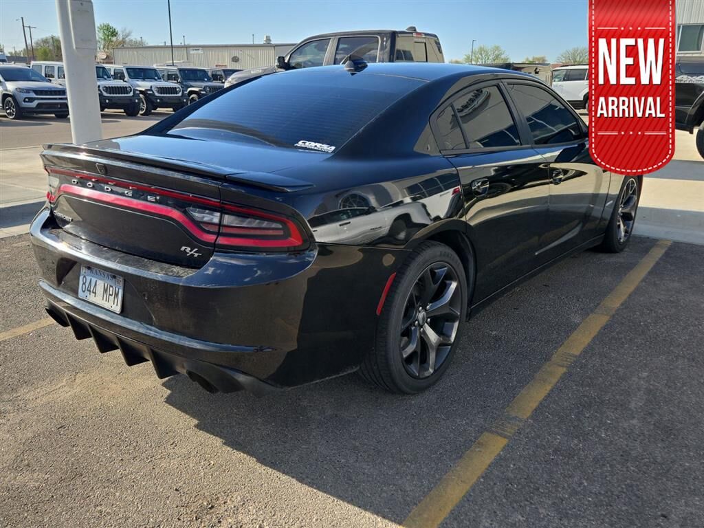 2017 DODGE Charger