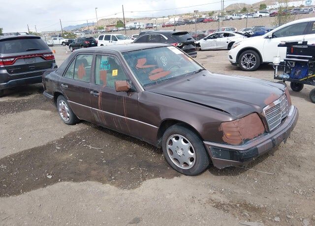 1994 MERCEDES-BENZ E-Class