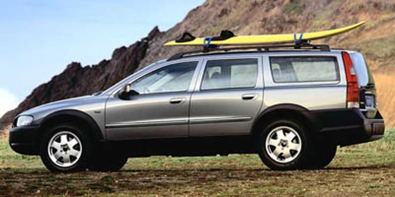 2005 VOLVO XC70