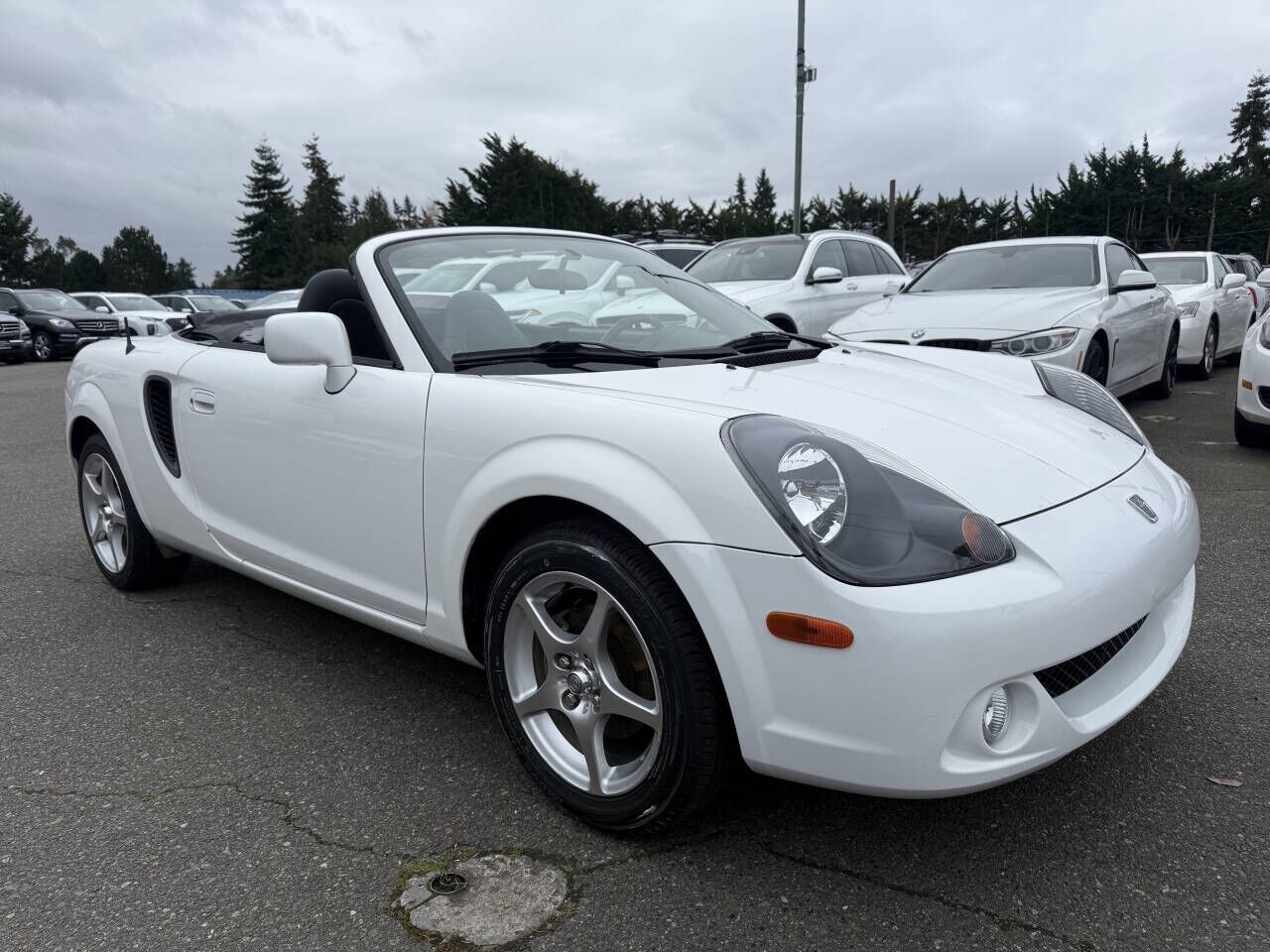 2002 TOYOTA MR2