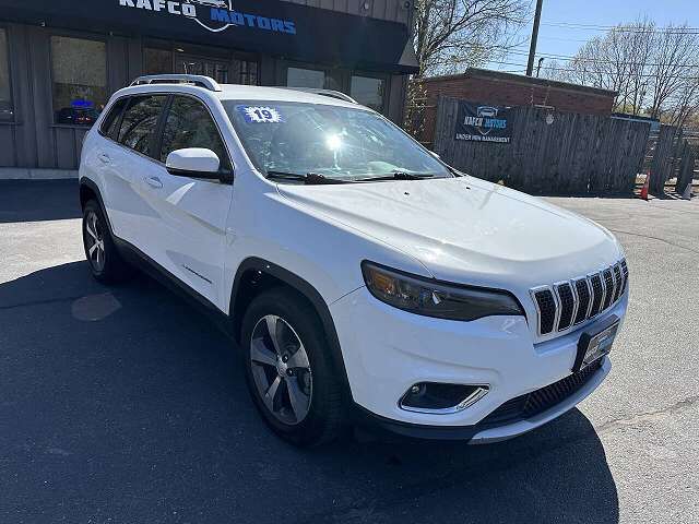 2019 JEEP Cherokee