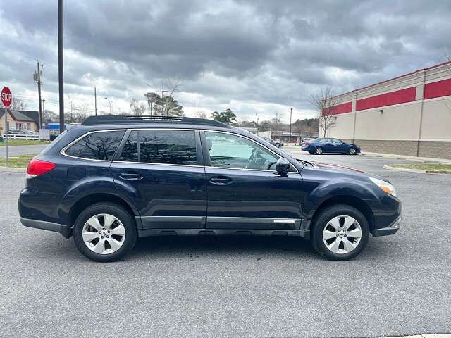 2012 SUBARU Outback