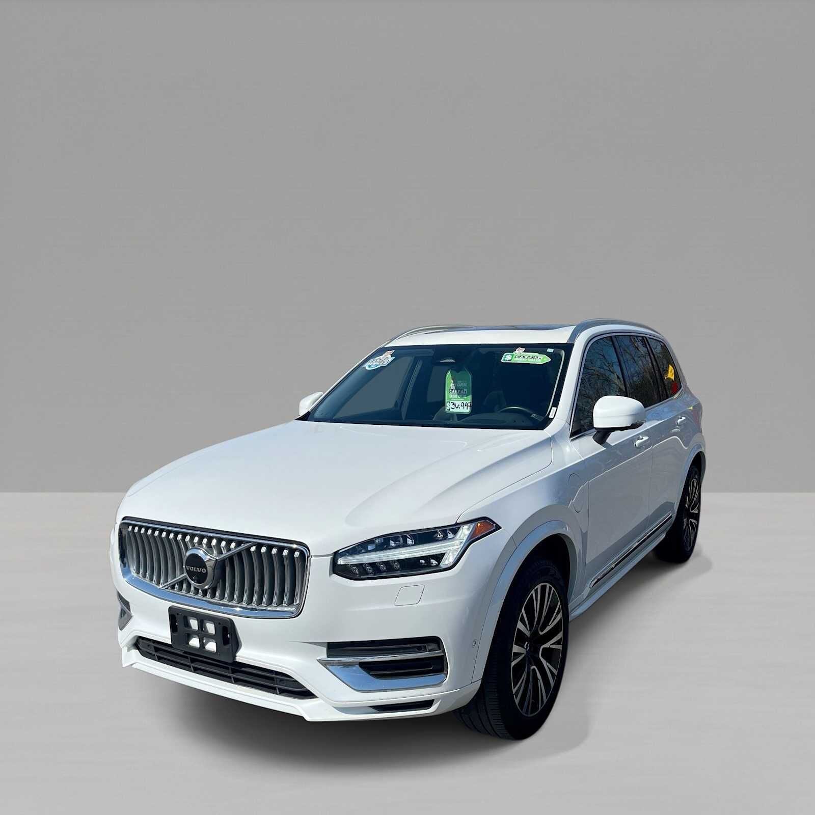 2023 VOLVO XC90