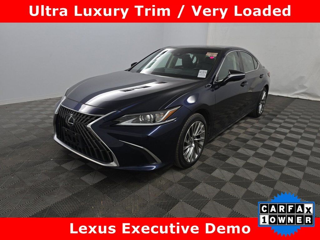 2022 LEXUS ES