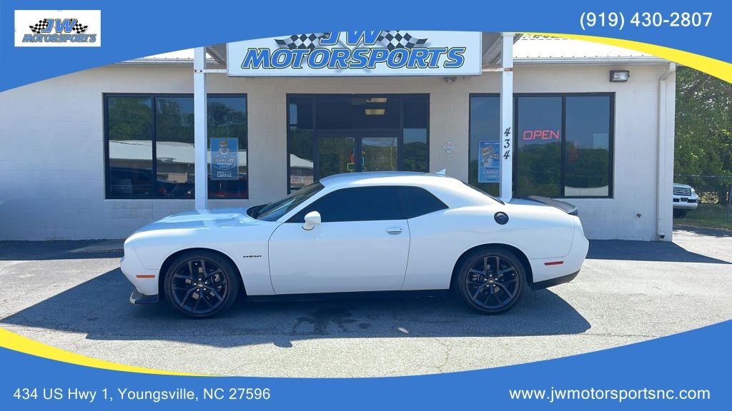 2021 DODGE Challenger