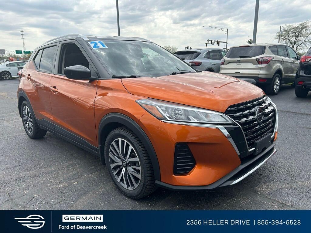 2021 NISSAN Kicks